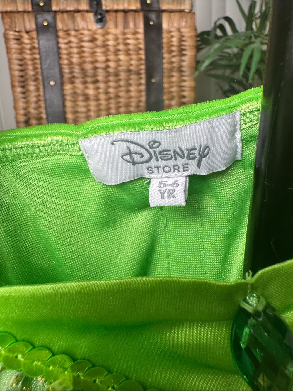 Disney store TinkerBell dress size 5/6 - Picture 4 of 4